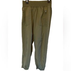 Old Navy Active• Women’s Jogger Stretch Tech Pants Olive Green, Size M